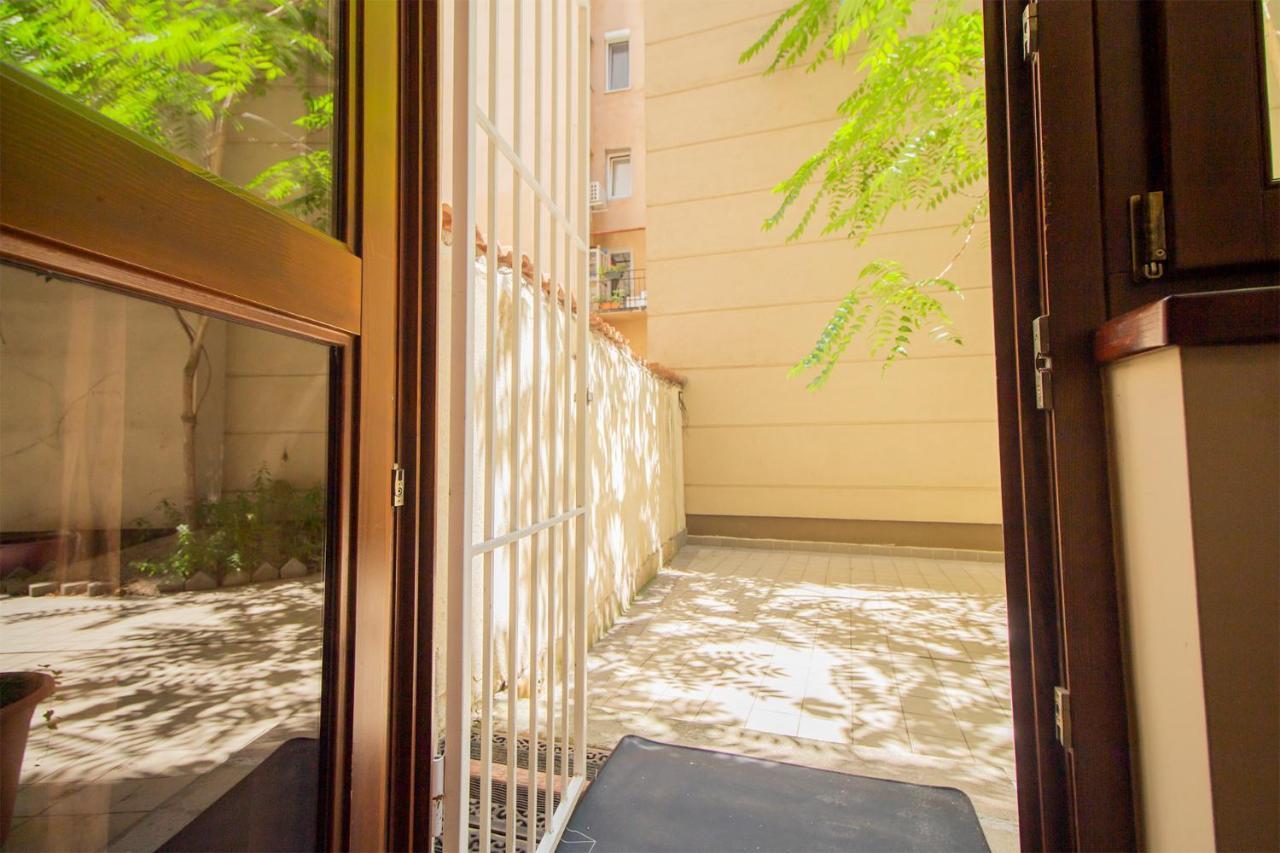 Sunny House By The Riverside ブダペスト エクステリア 写真